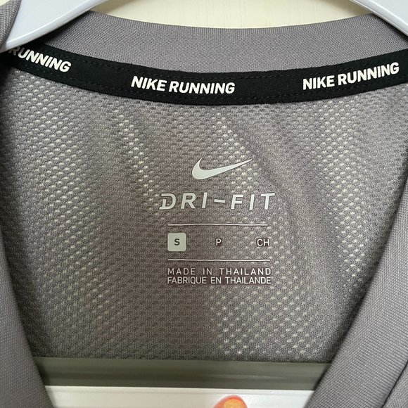 NWT Nike Women's Dri-FIT Racer Running Tank Top - Picture 5 of 5